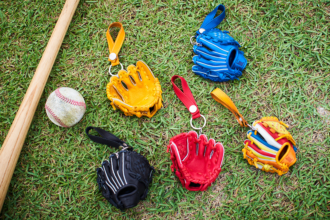 未使用 TRION ショルダー  GLOVE  グローブ バッグ 斜め掛け グラブメーカーが作る直球のグローブバッグ｜革・レザーバッグの