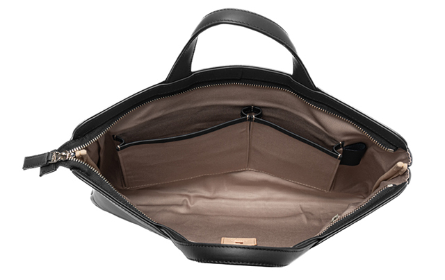 マチなしブリーフA4の内装