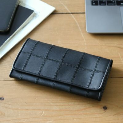 トライオン 革財布 フラップ式長財布