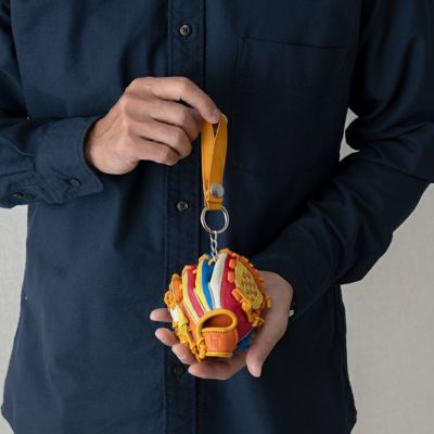 トライオン 革小物 グローブキーチェーン