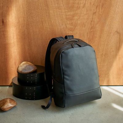 TOMOE レザーリュック デイパック