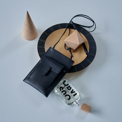 TOMOE ショルダーバッグ マルチサコッシュ