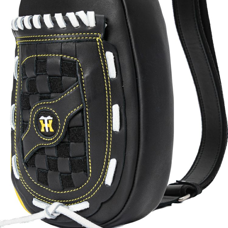 阪神タイガースコラボ グローブボディバッグ｜GLB102HT｜革・レザー