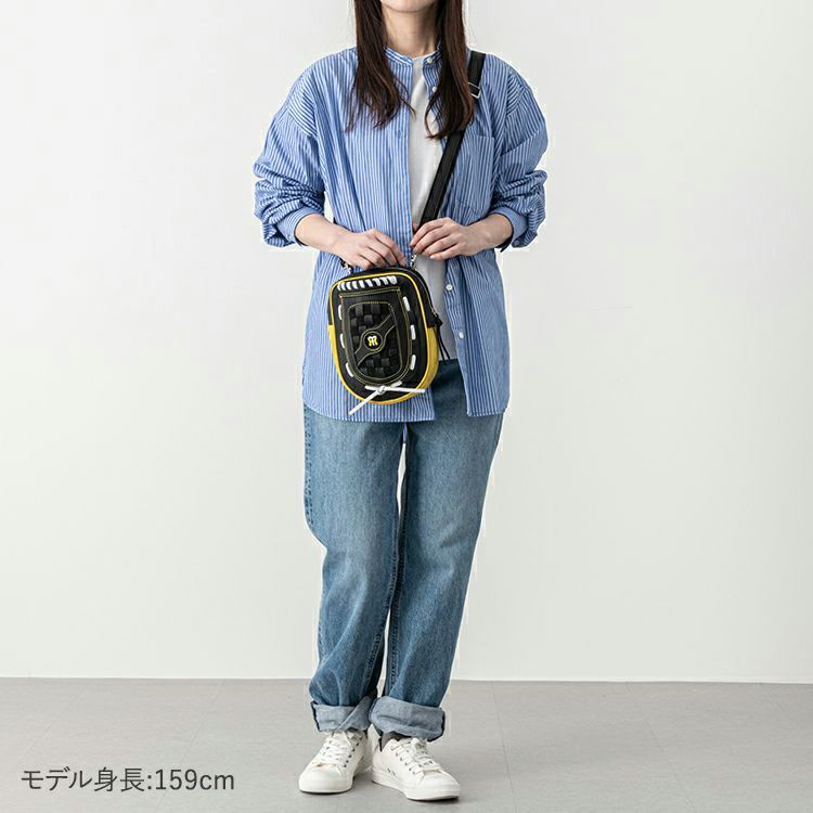 阪神タイガースコラボ グローブミニショルダー｜GLB110HT｜革・レザー