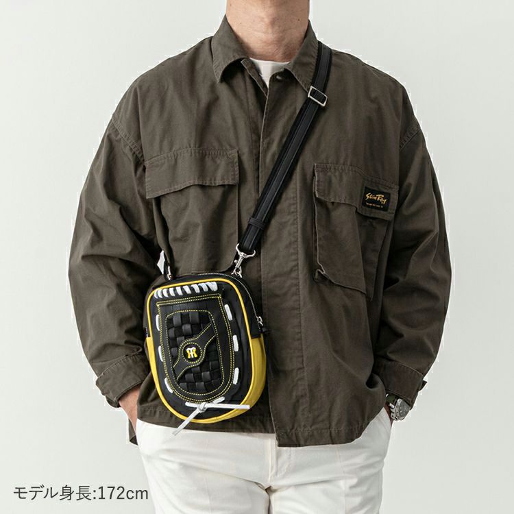 阪神タイガースコラボ グローブミニショルダー｜GLB110HT｜革・レザー