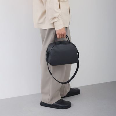 TOMOE ブラック バッグ 2WAYボディバッグS｜BOLD PO｜革・レザーバッグのTOMOE(トモエ