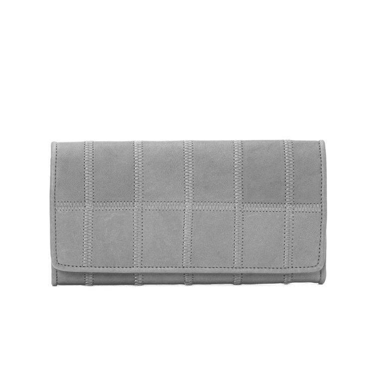 革財布 フラップ式長財布