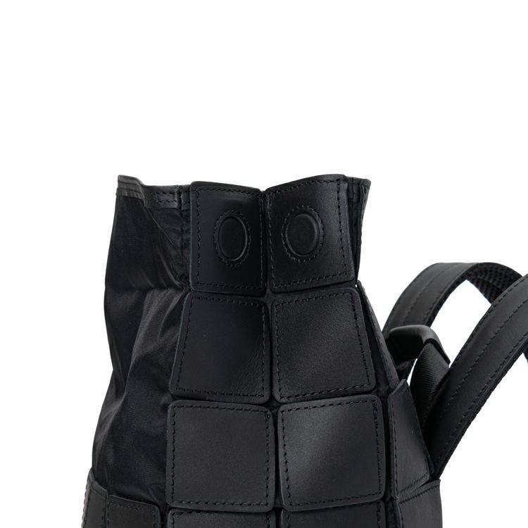 軽量バックパック｜PS203｜革・レザーバッグのTRION(トライオン)公式サイト