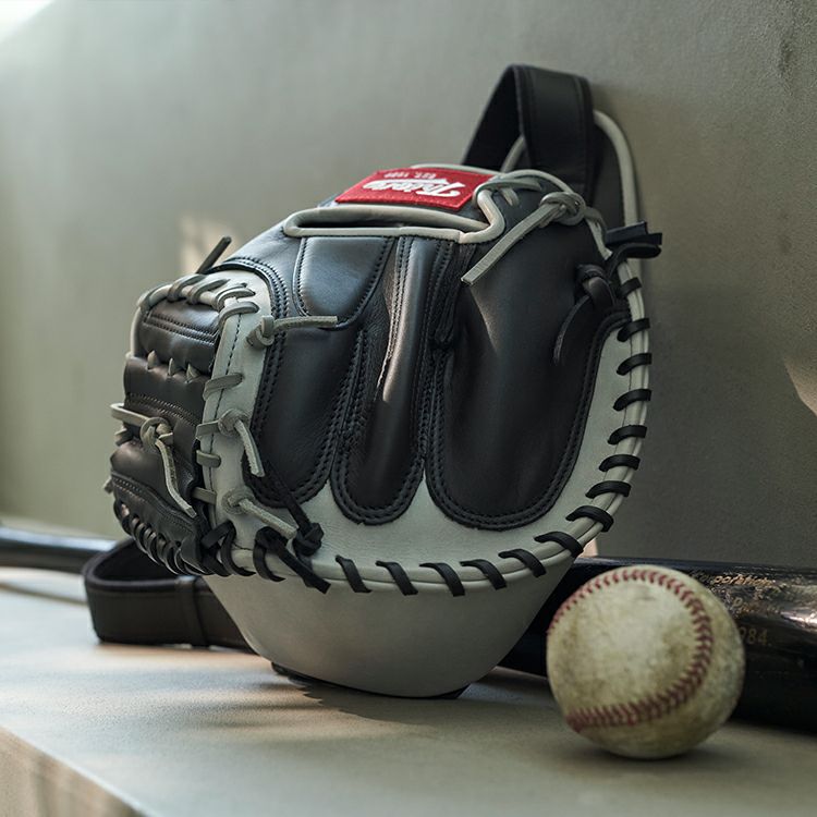 キャッチャーミットボディバッグ｜GLB119｜革・レザーバッグのTRION